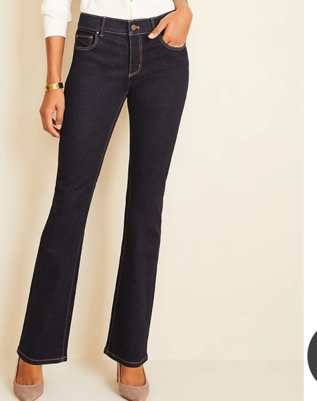 Ann Taylor Denim - Ann Taylor Signature Modern Flare Jeans Sz. 4